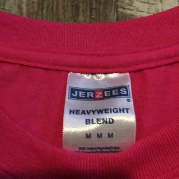 NWOT Pink D.A.R.E t shirt short sleeve size medium - Picture 2 of 2